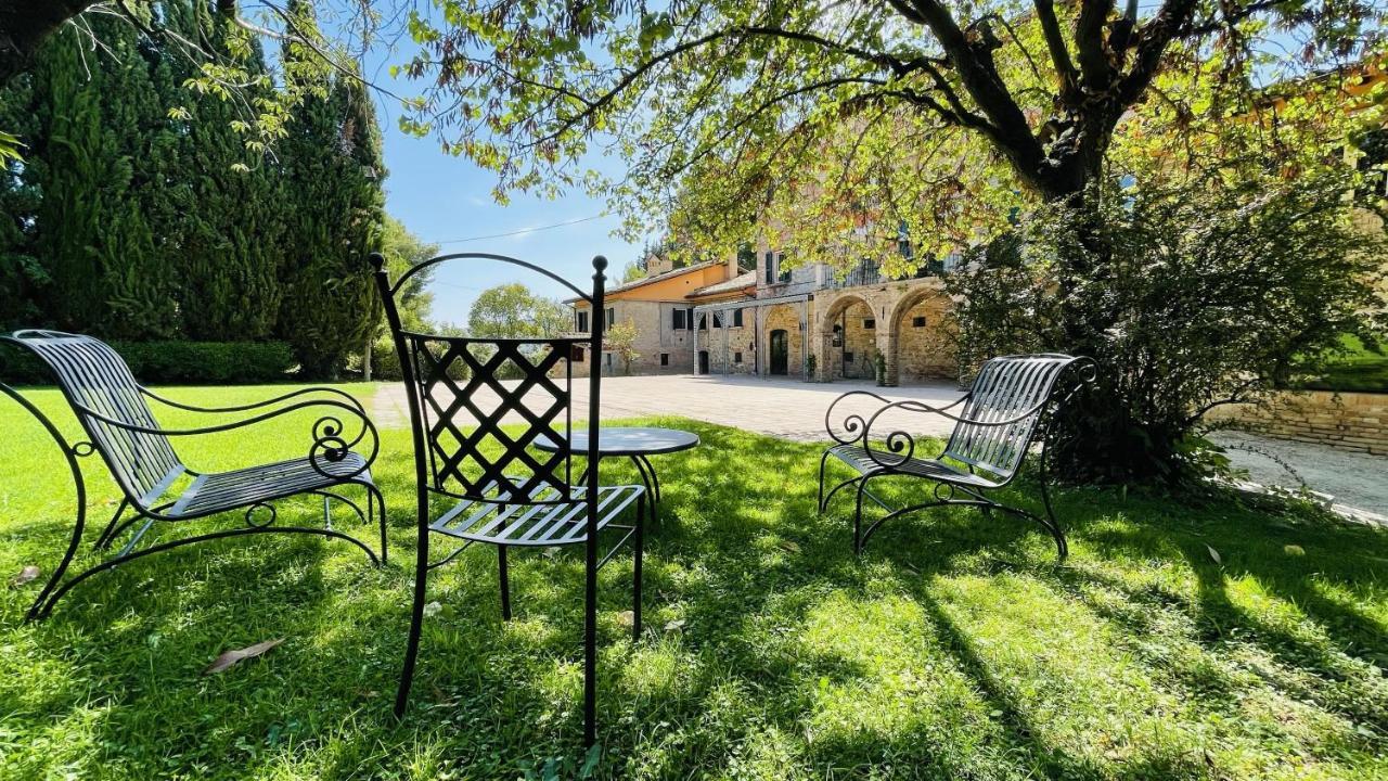 B&B Villa Dei Priori Monsampolo Del Tronto Екстер'єр фото